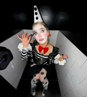 Haley Lu Richardson OnlyFans Leaked Free Thumbnail Picture - #BoxEhTUSS7