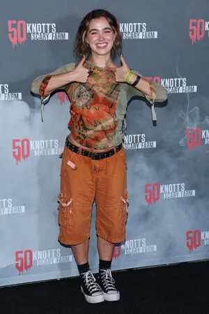 Haley Lu Richardson OnlyFans Leaked Free Thumbnail Picture - #Fkq8idPNVV