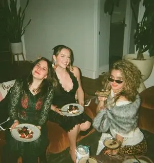 Haley Lu Richardson OnlyFans Leaked Free Thumbnail Picture - #Hi8TEgLXxJ