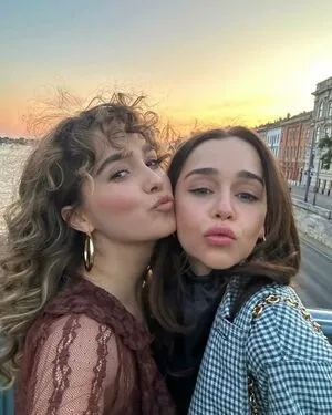 Haley Lu Richardson OnlyFans Leaked Free Thumbnail Picture - #JTbwIWnzRY