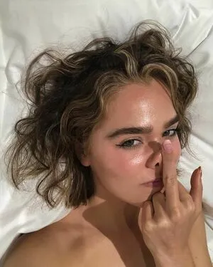 Haley Lu Richardson OnlyFans Leaked Free Thumbnail Picture - #kVT8YERbCv