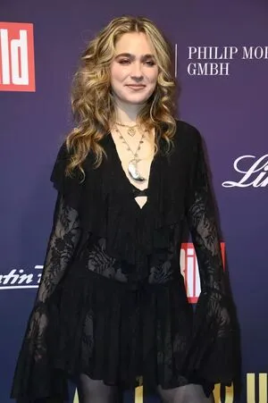 Haley Lu Richardson OnlyFans Leaked Free Thumbnail Picture - #m5ArMlrvy6