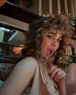 Haley Lu Richardson OnlyFans Leaked Free Thumbnail Picture - #ms9bt2kHOr