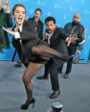 Haley Lu Richardson OnlyFans Leaked Free Thumbnail Picture - #qbZOAzNGhx