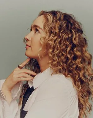 Haley Lu Richardson OnlyFans Leaked Free Thumbnail Picture - #qiFMLnHNPV