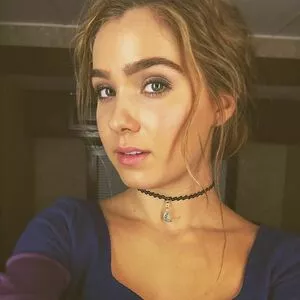 Haley Lu Richardson OnlyFans Leaked Free Thumbnail Picture - #v9gHyYf775