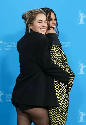 Haley Lu Richardson OnlyFans Leaked Free Thumbnail Picture - #vbEpCqaRXB