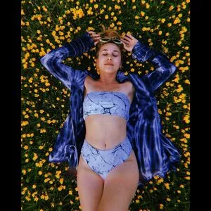 Haley Reinhart OnlyFans Leaked Free Thumbnail Picture - #NtHUBBo4ke