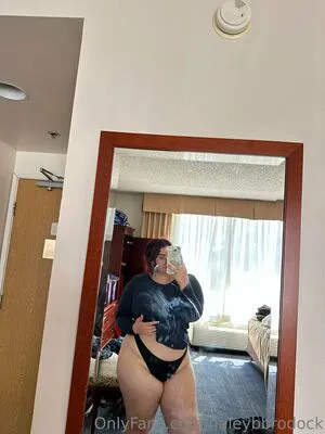 Haleybbrodock OnlyFans Leaked Free Thumbnail Picture - #QuOYQxlAq4