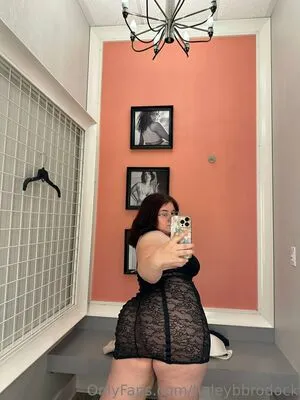 Haleybbrodock OnlyFans Leaked Free Thumbnail Picture - #uNaA6cTcag