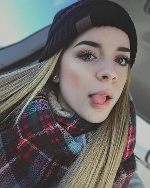 Haleylarsonnn OnlyFans Leaked Free Thumbnail Picture - #AmjxuNwKoD