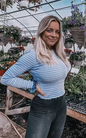 Haleylarsonnn OnlyFans Leaked Free Thumbnail Picture - #mcVq68XL5H