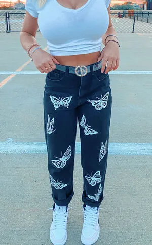 Haleylarsonnn OnlyFans Leaked Free Thumbnail Picture - #ruFZOdQN7O