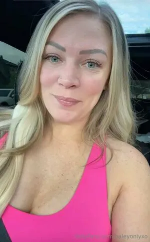 Haleyonlyxo OnlyFans Leaked Free Thumbnail Picture - #1IujVUXPFM