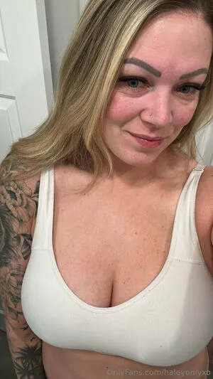 Haleyonlyxo OnlyFans Leaked Free Thumbnail Picture - #Feyviy0afd