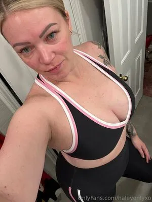Haleyonlyxo OnlyFans Leaked Free Thumbnail Picture - #YHmtM11Csj