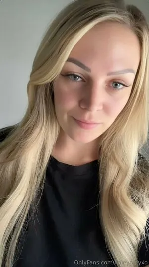 Haleyonlyxo OnlyFans Leaked Free Thumbnail Picture - #fVzAL9XYt9