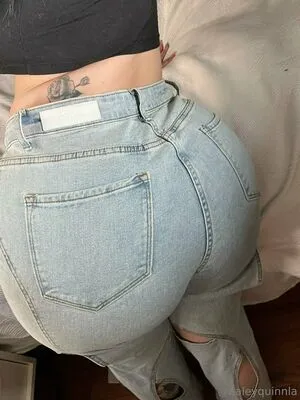 Haleyquinnla OnlyFans Leaked Free Thumbnail Picture - #a1RGq0zmLN