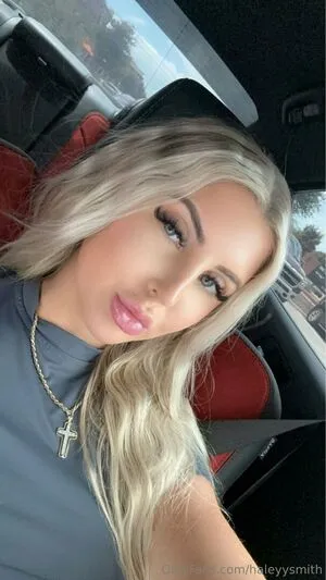 Haleyysmith OnlyFans Leaked Free Thumbnail Picture - #sdjoDuKECJ