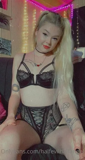 Halfevilhalfangel OnlyFans Leaked Free Thumbnail Picture - #NylS31vTSf