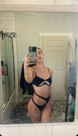 Halia Beamer OnlyFans Leaked Free Thumbnail Picture - #9epZncfZ8h