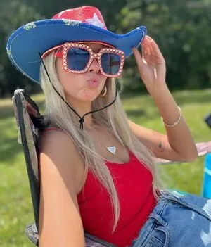 Haliey Welch OnlyFans Leaked Free Thumbnail Picture - #tgexHHthXo