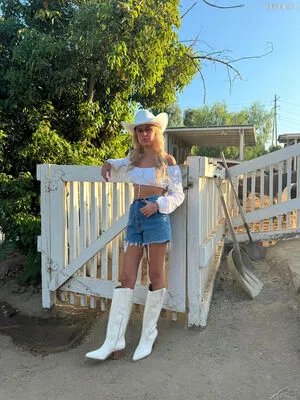 Haliey Welch OnlyFans Leaked Free Thumbnail Picture - #yMEqyDnuUc