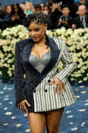Halle Bailey OnlyFans Leaked Free Thumbnail Picture - #2XNwc2QRfU