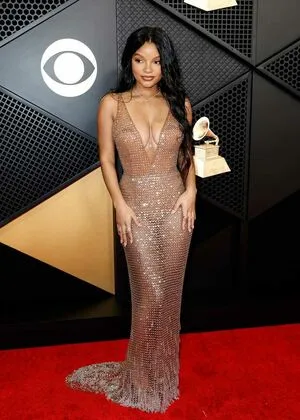 Halle Bailey OnlyFans Leaked Free Thumbnail Picture - #6ySVck5ImB