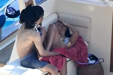 Halle Bailey OnlyFans Leaked Free Thumbnail Picture - #RVTA0AXLlN