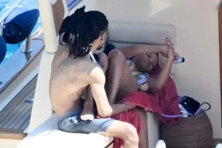 Halle Bailey OnlyFans Leaked Free Thumbnail Picture - #XHX00utB3D