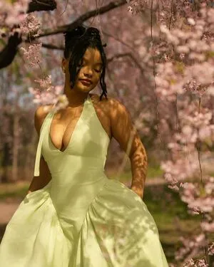 Halle Bailey OnlyFans Leaked Free Thumbnail Picture - #f40LoucRSH