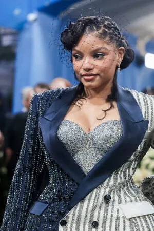 Halle Bailey OnlyFans Leaked Free Thumbnail Picture - #huywVyKGtW
