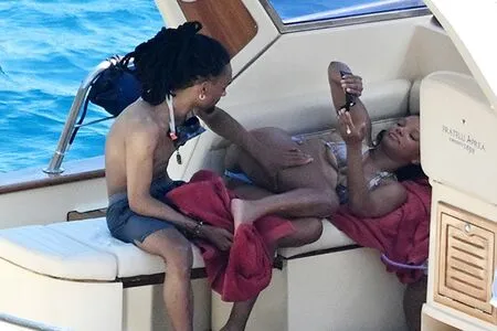 Halle Bailey OnlyFans Leaked Free Thumbnail Picture - #zZxASSzMm2