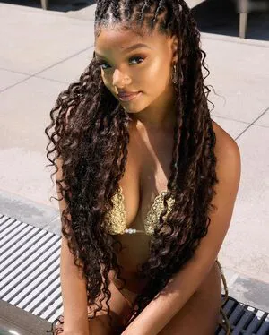 Halle Bailey OnlyFans Leaked Free Thumbnail Picture - #5TRCEJfGgU