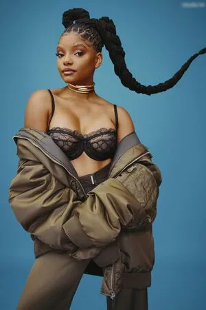 Halle Bailey OnlyFans Leaked Free Thumbnail Picture - #CM1k5Vg3uT