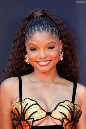 Halle Bailey OnlyFans Leaked Free Thumbnail Picture - #CVFRApmVJT