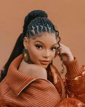 Halle Bailey OnlyFans Leaked Free Thumbnail Picture - #CwB9VkCToW