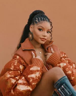 Halle Bailey OnlyFans Leaked Free Thumbnail Picture - #EehAQzYe06