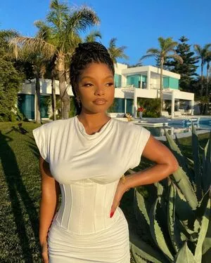 Halle Bailey OnlyFans Leaked Free Thumbnail Picture - #Hac1pOJMYX
