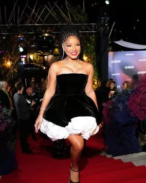 Halle Bailey OnlyFans Leaked Free Thumbnail Picture - #LpkpvQMEdh