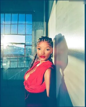 Halle Bailey OnlyFans Leaked Free Thumbnail Picture - #P8Z4N1zbpq