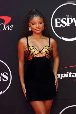 Halle Bailey OnlyFans Leaked Free Thumbnail Picture - #Rp0Ii5AbdW