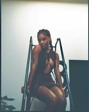 Halle Bailey OnlyFans Leaked Free Thumbnail Picture - #RyO1RZsR92