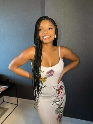 Halle Bailey OnlyFans Leaked Free Thumbnail Picture - #TIv0XmU3OP