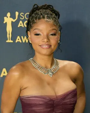 Halle Bailey OnlyFans Leaked Free Thumbnail Picture - #Urg6gBEjZk