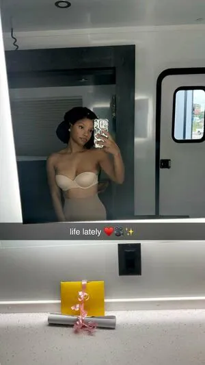 Halle Bailey OnlyFans Leaked Free Thumbnail Picture - #WWvOUopVIw