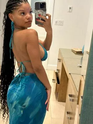 Halle Bailey OnlyFans Leaked Free Thumbnail Picture - #aRS5jeYw9F