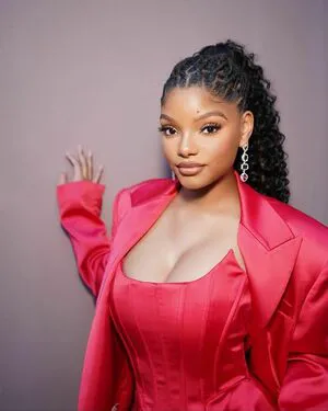 Halle Bailey OnlyFans Leaked Free Thumbnail Picture - #bfUvkY2kYX