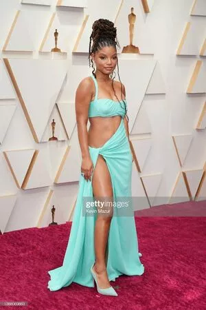 Halle Bailey OnlyFans Leaked Free Thumbnail Picture - #iWE6F5INFw